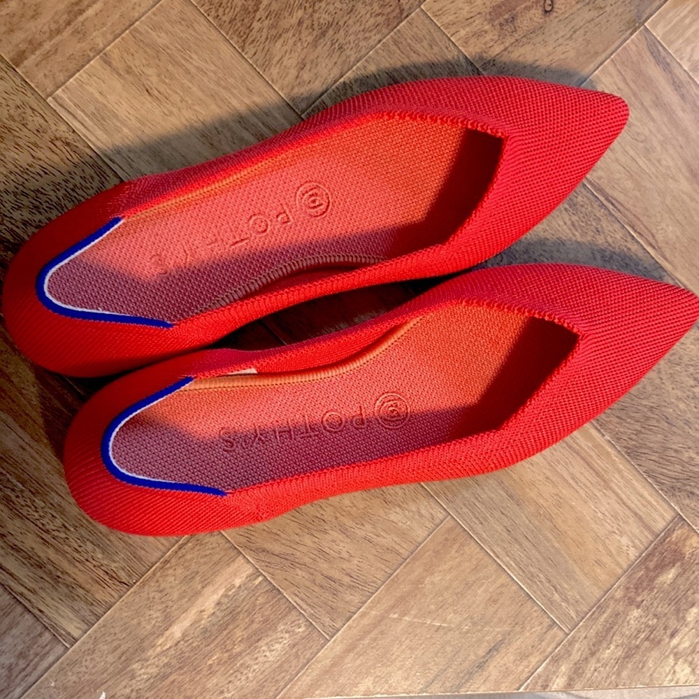 Rothy's Point Flats - Bright Red - Size 8
